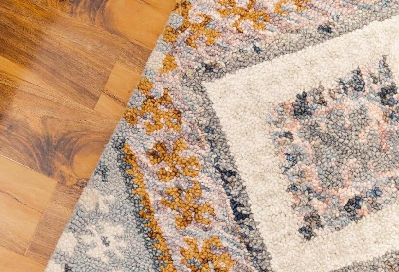 Отель Cambridge House