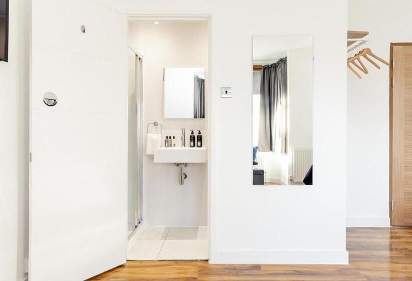 Отель Cambridge House