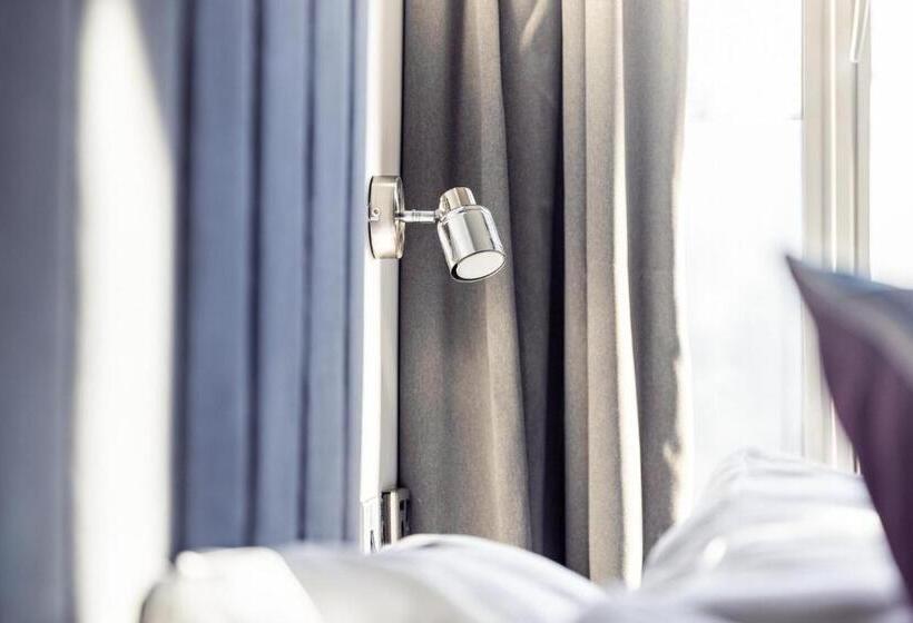 Отель Cambridge House