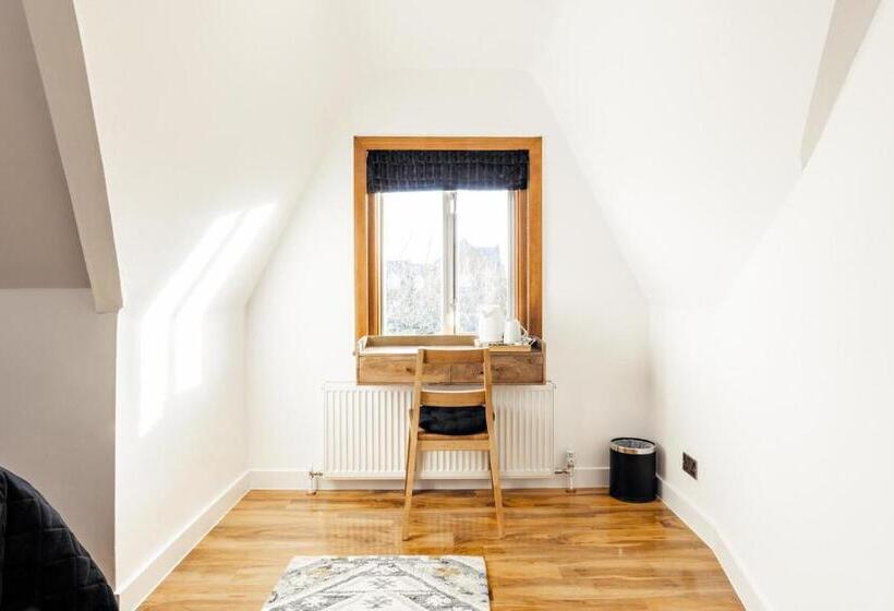 Отель Cambridge House