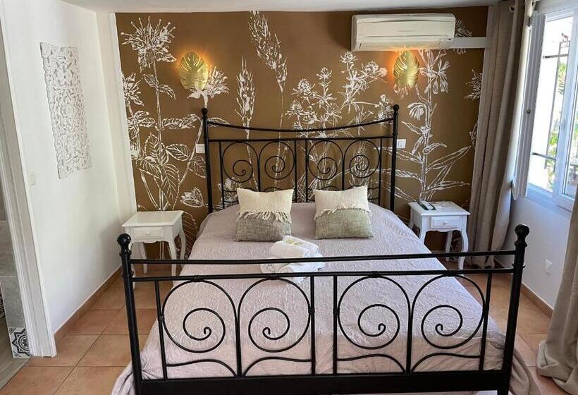 Cap Riviera Hotel & Restaurant Saint Aygulf