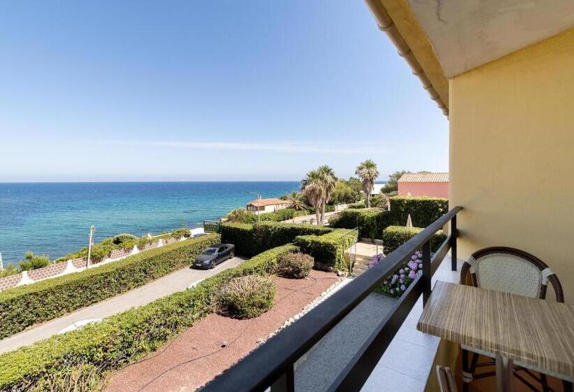 Cap Riviera Hotel & Restaurant Saint Aygulf