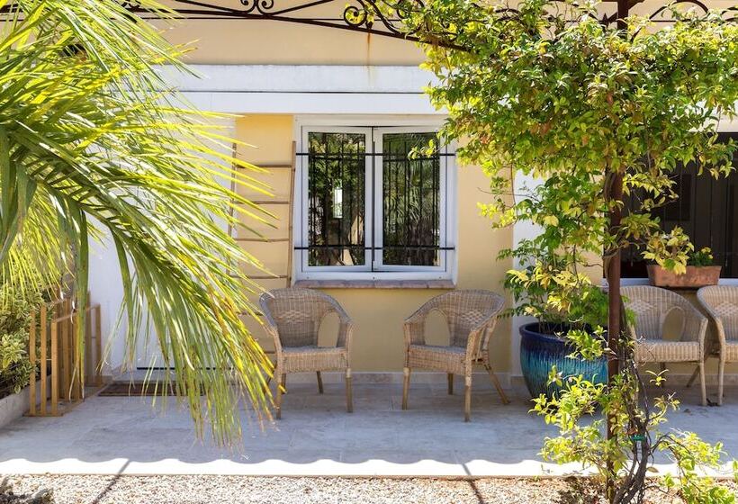 Cap Riviera Hotel & Restaurant Saint Aygulf