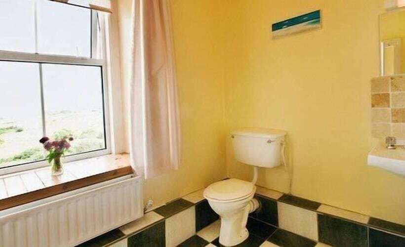 בית מלון כפרי Castlehouse B&b