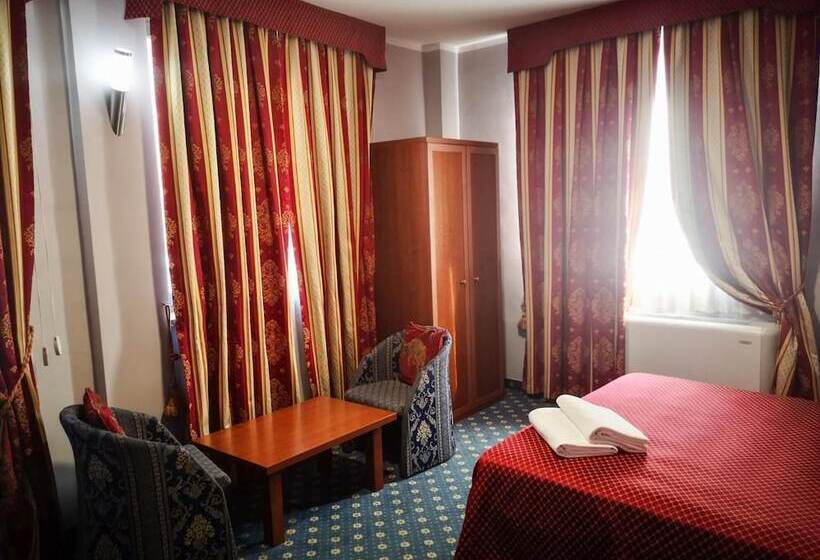 בית מלון כפרי Cavour Resort