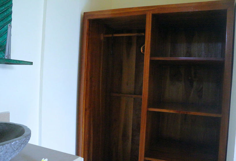 בית מלון כפרי Sudana Homestay