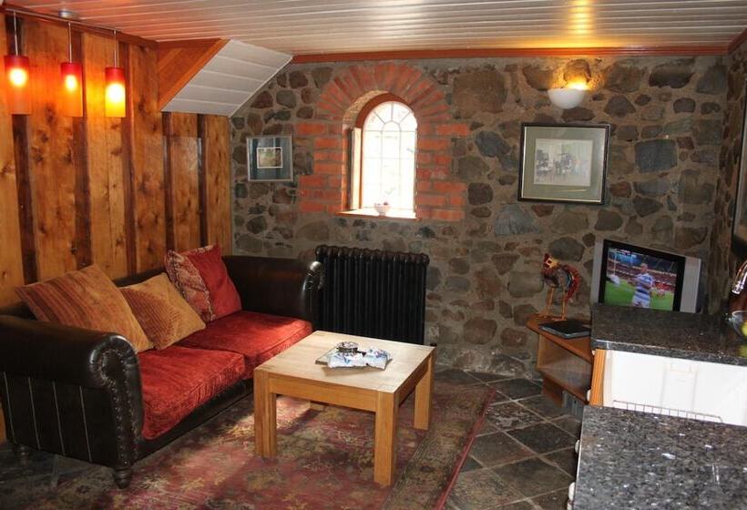 Отель Clenaghans