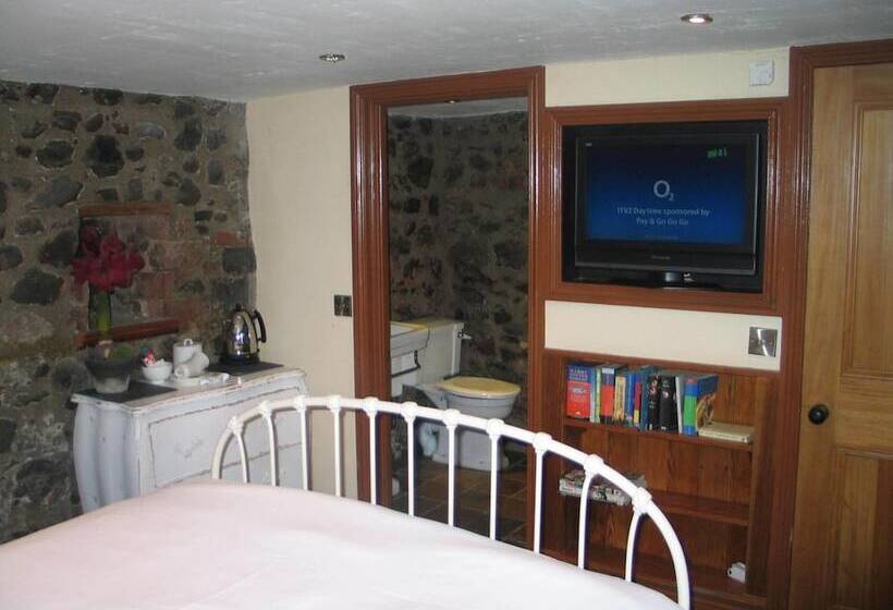 Отель Clenaghans