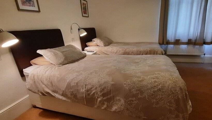 فندق Colebrook Guest House