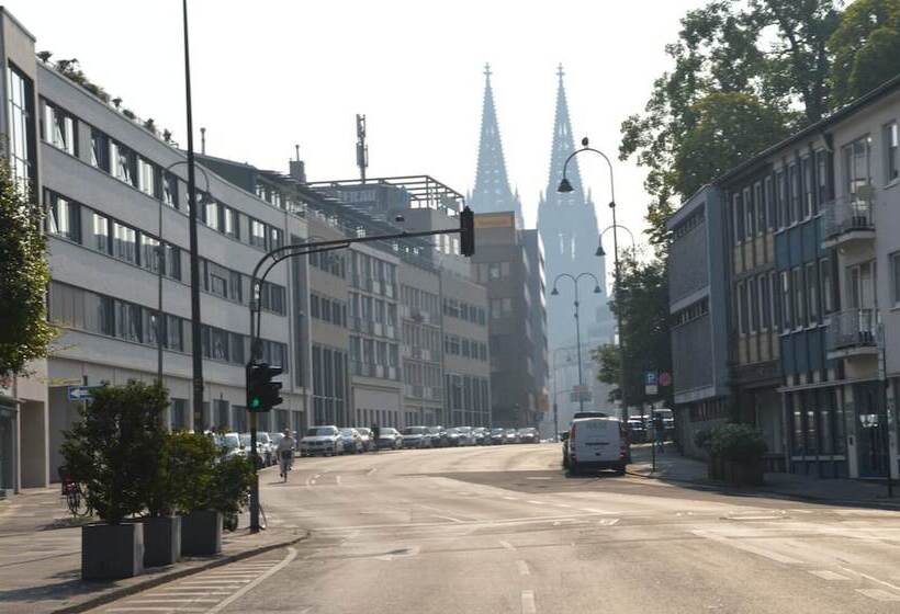 בית מלון כפרי Colonia