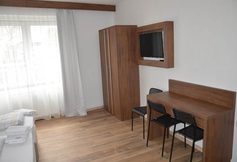 בית מלון כפרי Colonia