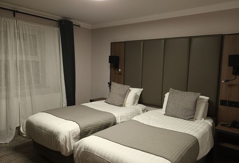 ホテル Corn Mill Lodge