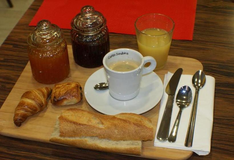 ホテル De La Gare