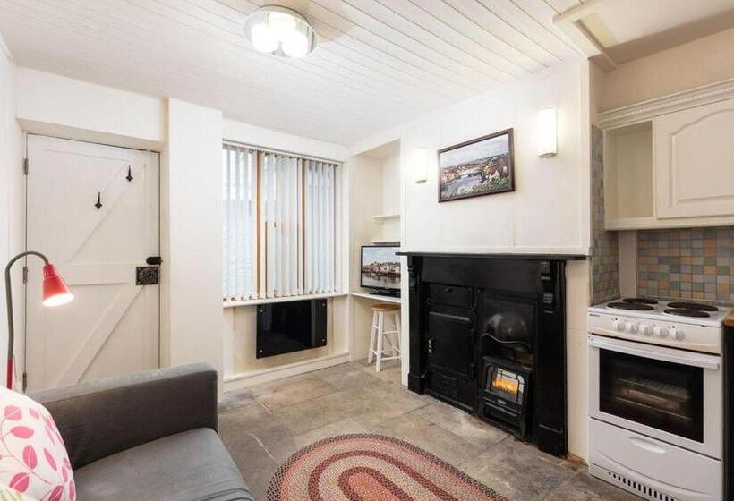 호텔 Discovery Accommodation