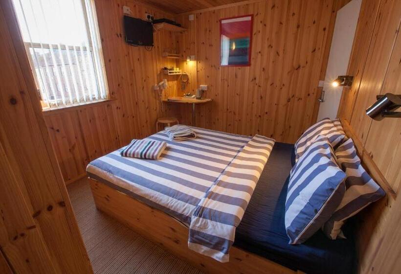 호텔 Discovery Accommodation