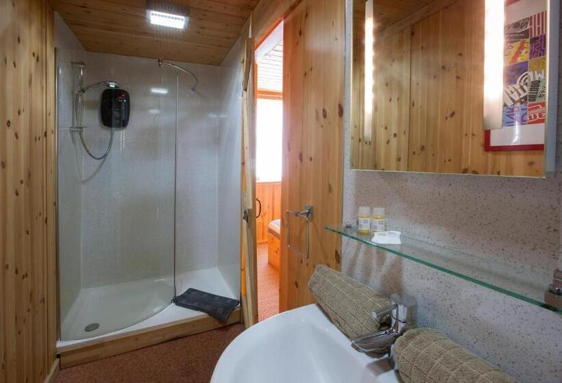 호텔 Discovery Accommodation