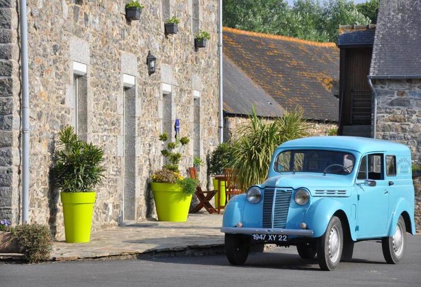 Отель Domaine Du Grenier