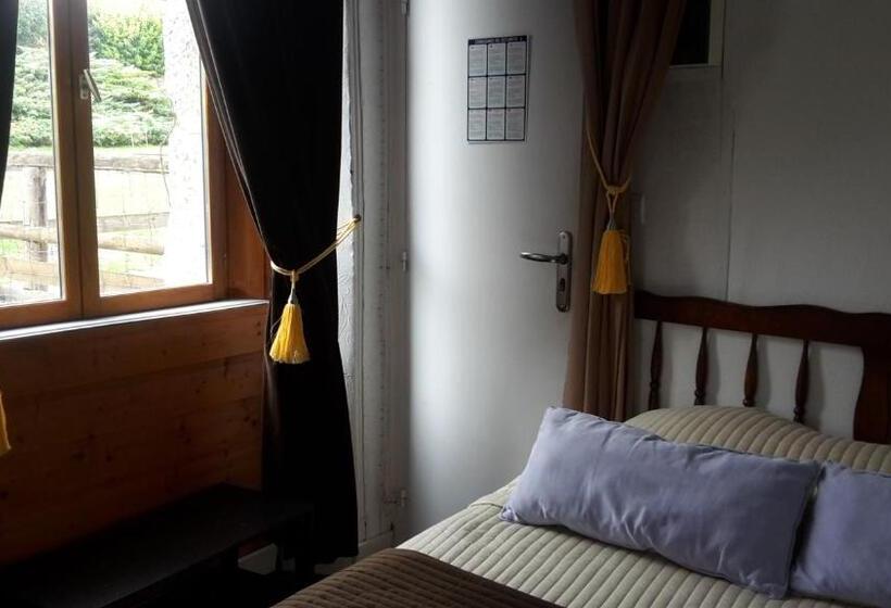 Отель Du Golf De Clécy