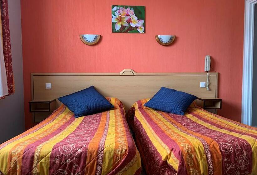 Отель Du Haut Marais