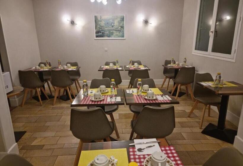 Отель Du Haut Marais