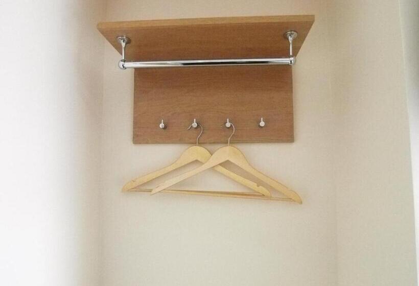 فندق Earls Court Garden