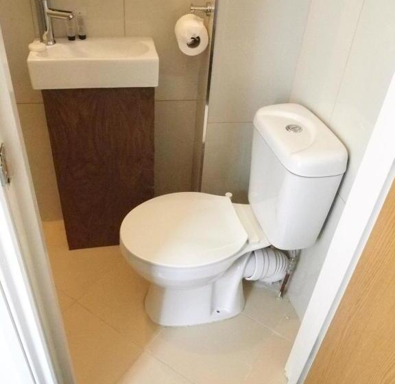 فندق Earls Court Garden