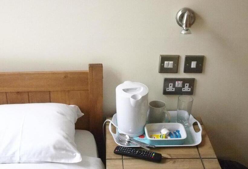 فندق Earls Court Garden