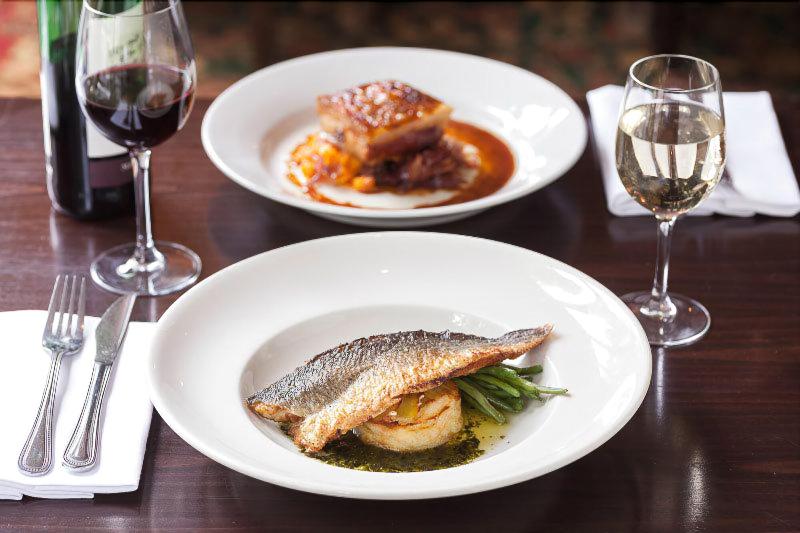 בית מלון כפרי Ellington Lodge At The Concorde