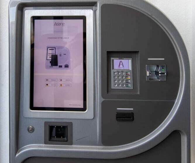 ホテル Face West Le Pontet