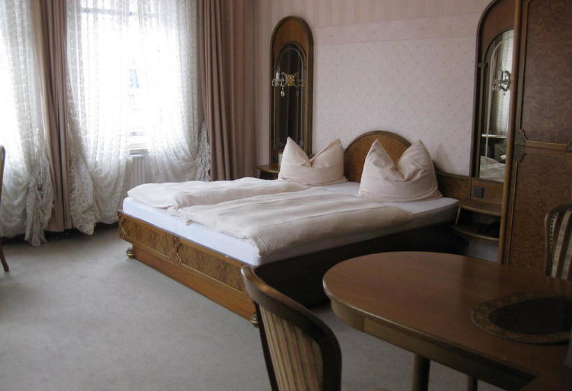 ホテル Five Seasons