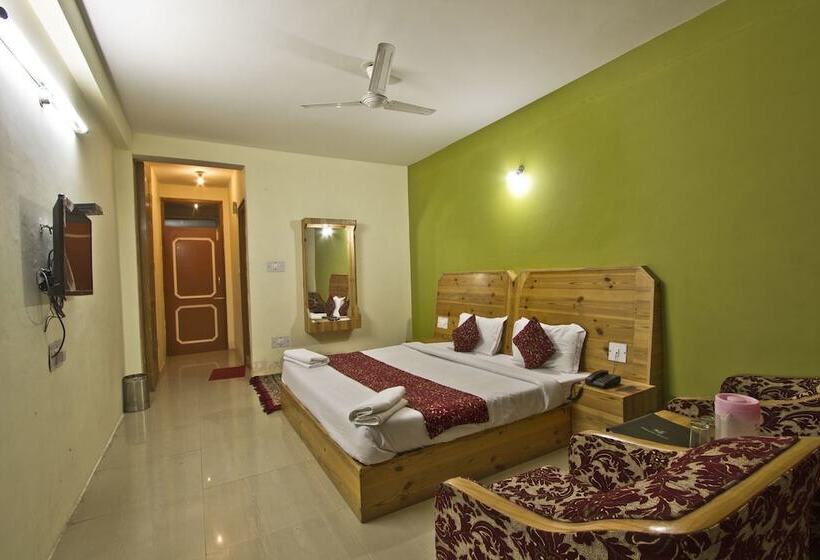 فندق Himanshu Resorts