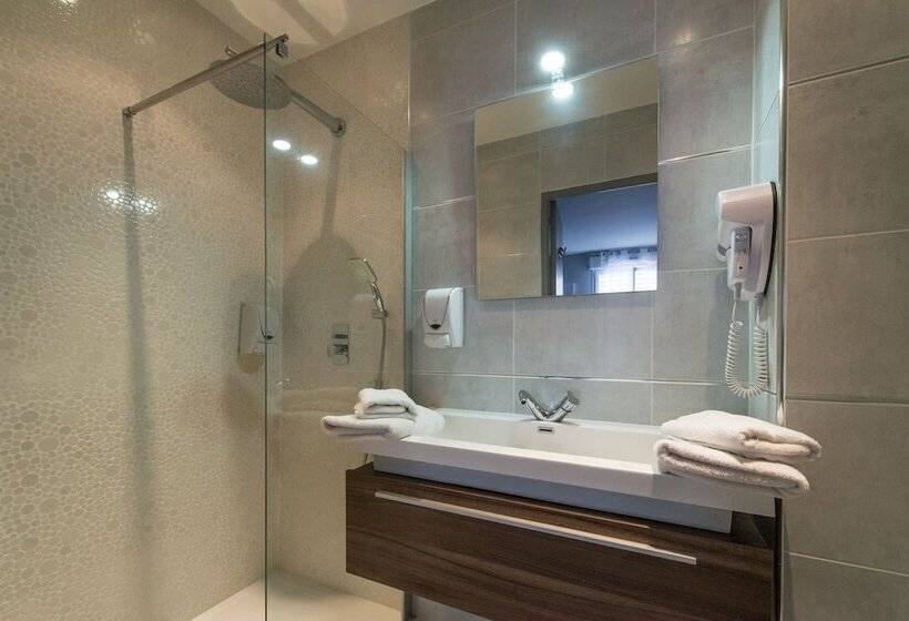 فندق Holidays & Work