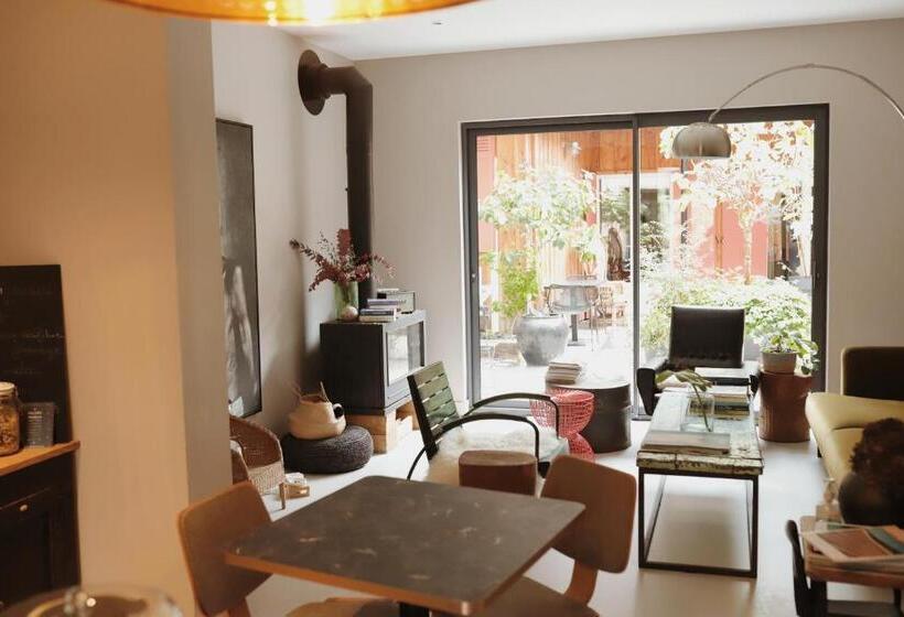 هتل Home Arcachon