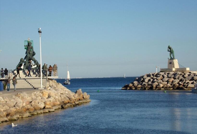 فندق De La Plage