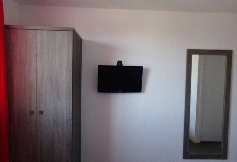 فندق De La Plage