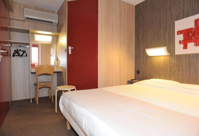 Отель Hôtel 4 Saisons