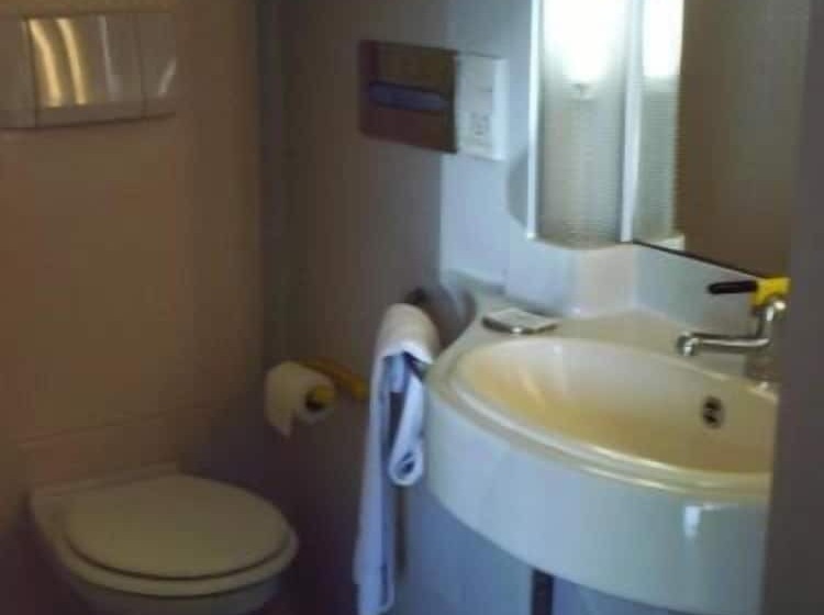 Fasthotel Macon Nord