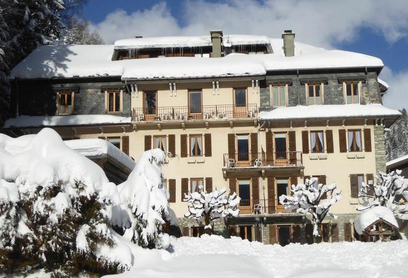 호텔 Hôtel La Couronne