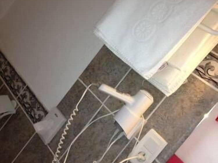 Отель Hôtel De La Mer