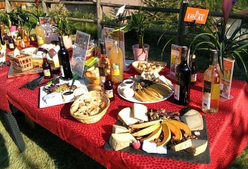 Отель Hôtel Domaine De Volkrange