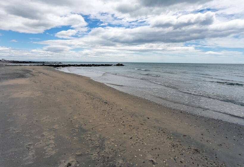 فندق Hôtel Du Midi Plage