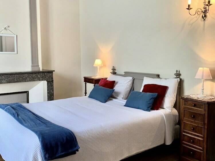 호텔 Hôtel Restaurant La Désirade