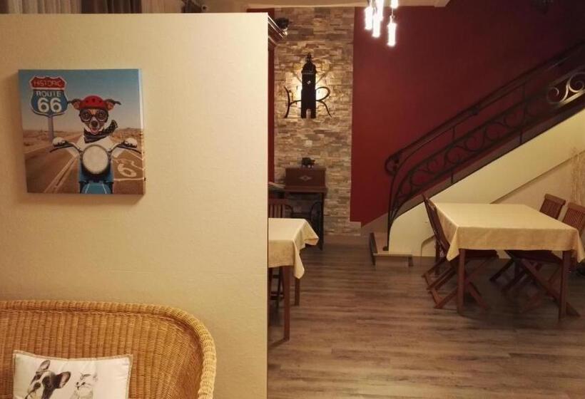 Отель Hôtel La Résidence