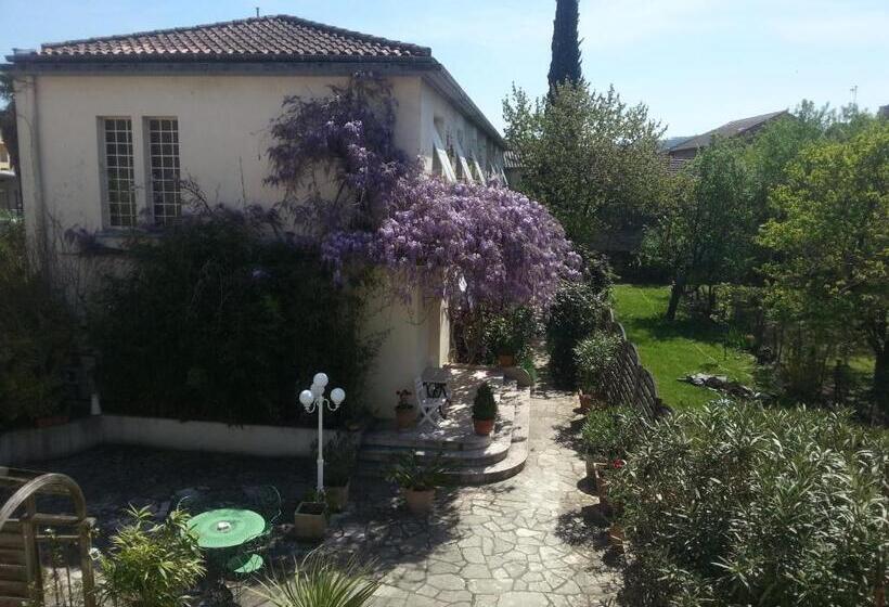 Отель Hôtel La Résidence