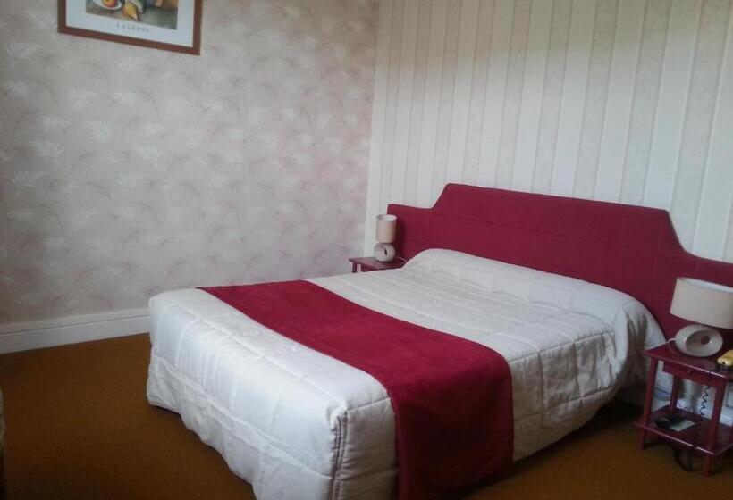 Отель Hôtel La Résidence