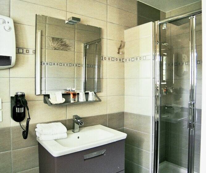 فندق Hôtel L'anvia