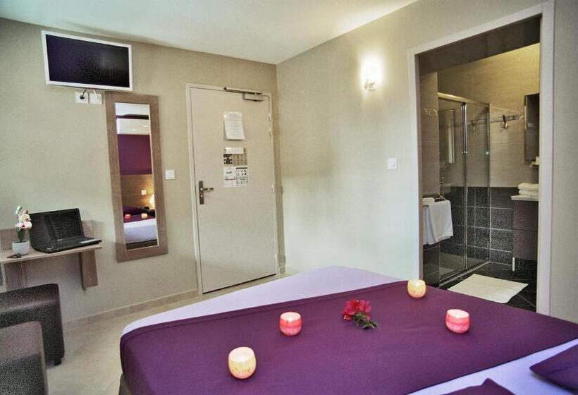 فندق Hôtel L'anvia