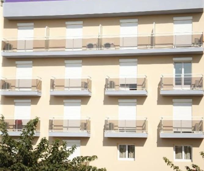 ホテル Hôtel Le Claridge