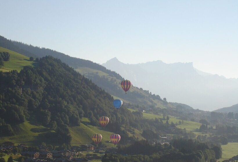 فندق Hôtel Les Bernards