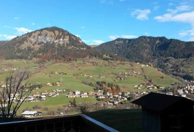 בית מלון כפרי Hôtel Les Bernards